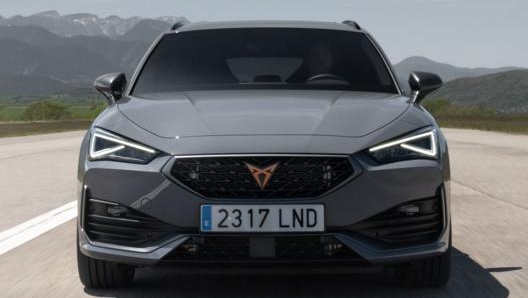 La Cupra Leon 2.0 Tsi in promozione a febbraio è quella con motore da 245 cavalli e 370 Nm di coppia massima