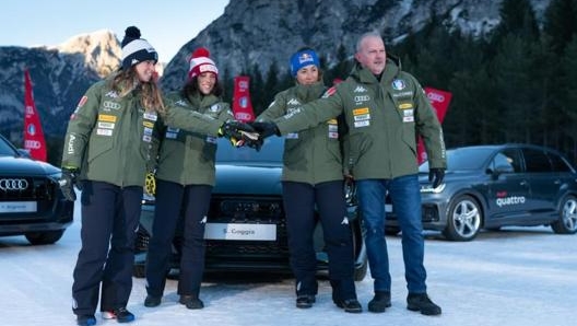 Marta Bassino, Federica Brignone e Sofia Goggia alla consegna delle Audi con Fabrizio Longo