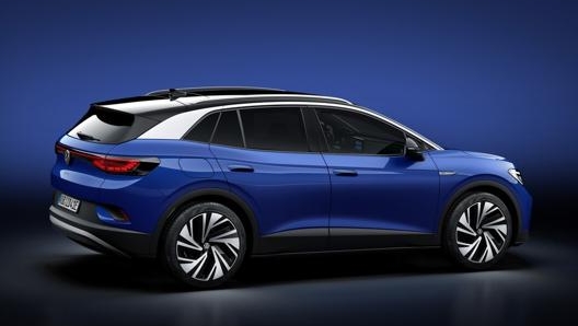 La Volkswagen ID.4 è un vero SUV, ma il design è affilato e dinamico