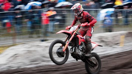 Tim Gajser in azione. Epa