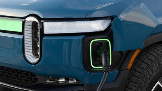 Sotto accusa la tenuta delle batterie elettriche di Rivian