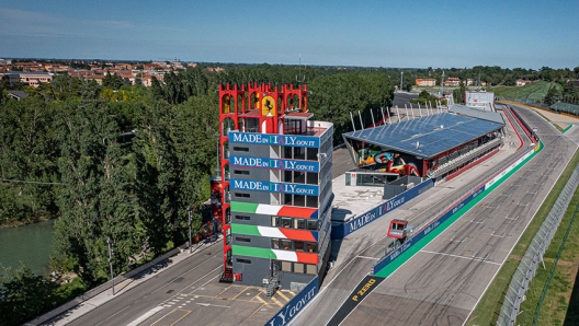 La torre del circuito di Imola