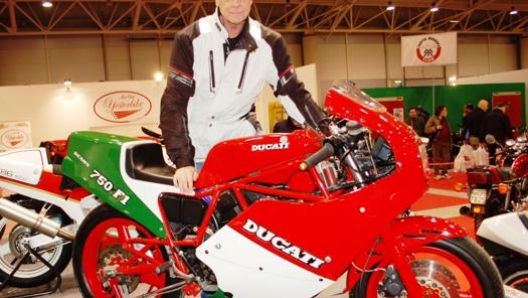 La Ducati 750 F1 del 1985 con Oscar La Ferla, uno dei piloti che l’ha portata in gara a metà Anni 80. Pontiroli