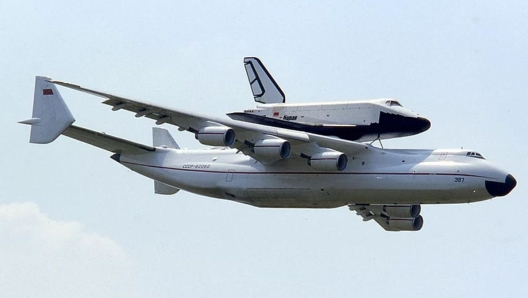 Antonov, An-225, Buran,