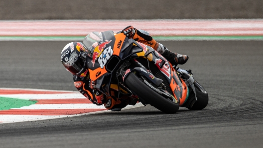 LOMBOK, INDONESIA - MARCH 19: MotoGP rider Miguel Oliveira #88 of Portugal and Red Bull KTM Factory Racing competes during the qualifying round of the MotoGP Grand Prix of Indonesia at Mandalika International Street Circuit on March 19, 2022 in Lombok, Indonesia. (Photo by Robertus Pudyanto/Getty Images)