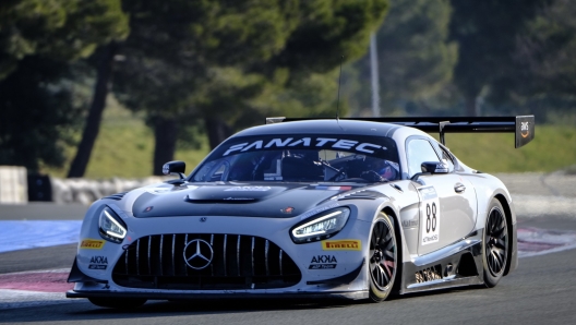 La Mercedes-Amg di Raffele Marciello, tra gli specialisti delle ruote coperte. Gtwce/Dirk Bogaerts