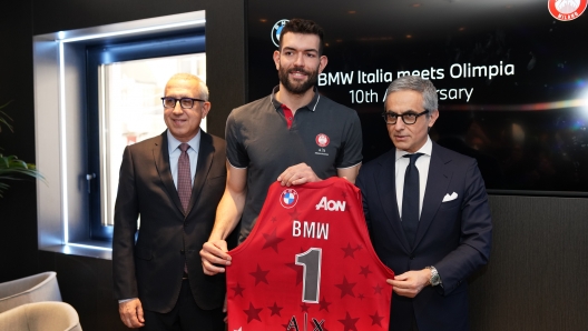 dieci anni di bmw e Olimpia