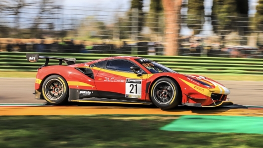 La Ferrari 488 GT3 (AF Corse) numero 21 iscritta al secondo round della stagione. Sro/P. Hecq