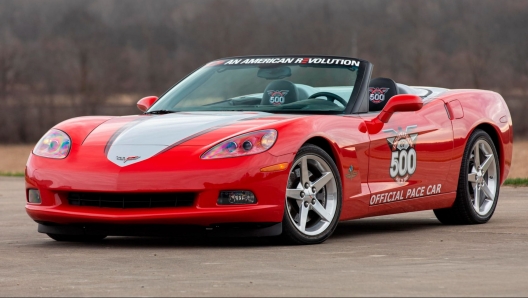 Una delle Corvette Pace Car della Indy500 all'asta da Mecum