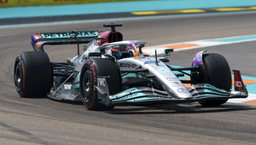 epa09930733 British Formula One driver George Russell of Mercedes-AMG Petronas in action during the first practice session for the Formula One Grand Prixâ?? of Miami at the Miami International Autodrome in Miami Gardens, Florida, USA, 6 May 2022.  EPA/GREG NASH