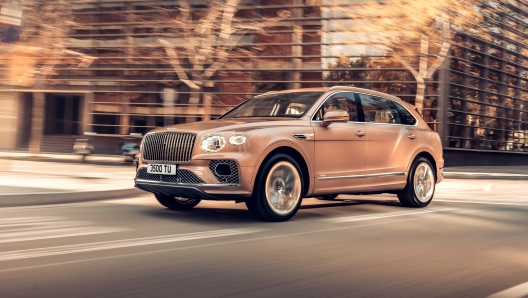 La nuova Bentayga Extended Wheelbase