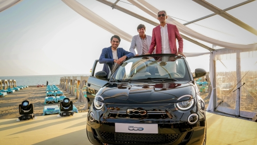 Matteo Bocelli, Andrea Bocelli e il Ceo di Fiat Olivier Francois