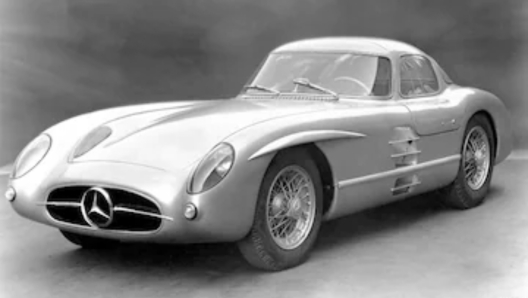 La Mercedes 300 SLR Uhlenhaut Coupé venuta a 135 milioni di euro