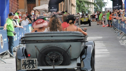 La partenza della Coppa della Perugina dal centro di Perugia