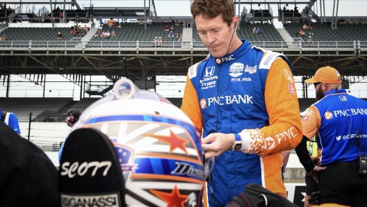 Scott Dixon, classe 1980, ha vinto una 500 Miglia di Indianapolis e sei campionati. IndyCar