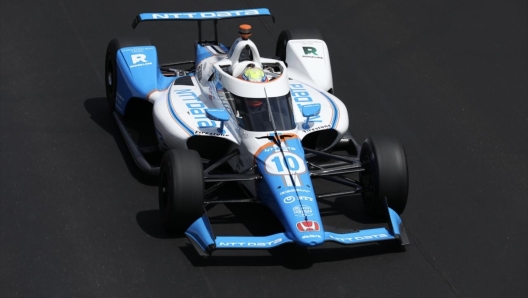 Alex Palou, secondo alla partenza. IndyCar/M. Fraver