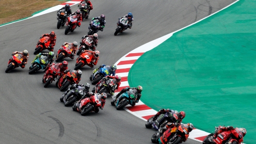 epa09250685 Australian MotoGP rider Jack Miller, of Ducati Lenovo team, leads the pack during the Motorcycling Grand Prix of Catalonia at the Barcelona-Catalunya circuit in Montmelo, near Barcelona, Spain, 06 June 2021.  EPA/Alejandro Garcia