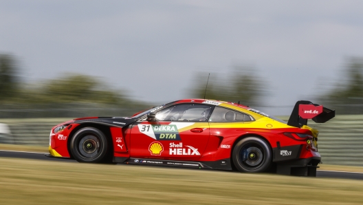 Klettwitz: DTM Lausitzring 2022,  on May, 20, 2022

#31 Sheldon van der Linde (RSA), BMW, Schubert Motorsport