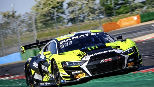 L'Audi R8 Lms GT3 del team Wrt guidata da Rossi e Vervisch nelle corse sprint. Sro/D. Bogaerts