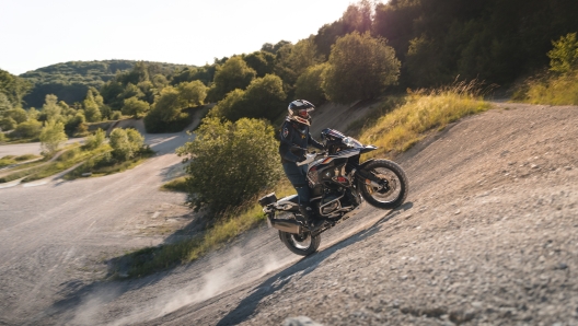 La Bmw R 1250 GS Trophy Competition in azione