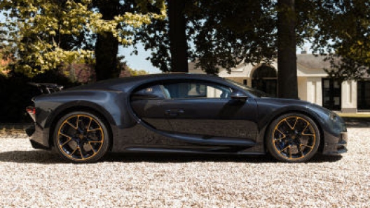 La nuova Bugatti Chiron L'Ebé con dettagli in oro 24 carati