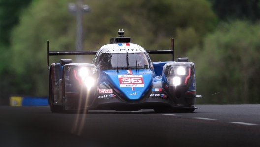 Il prototipo Alpine sul tracciato di Le Mans. Wec/G. Tomescu