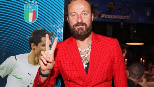 MILAN, ITALY - OCTOBER 05:  Francesco Facchinetti attends Casa Azzurri in Milan on October 05, 2021 in Milan, Italy. (Photo by Vincenzo Lombardo/Getty Images)