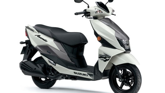 Il Suzuki Avenis 125