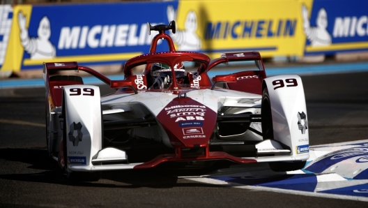 Antonio Giovinazzi (Dragon-Penske) si è ritirato in gara-1