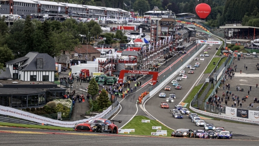 La partenza della 24 Ore di Spa nel 2021. Sro/K. Pecks