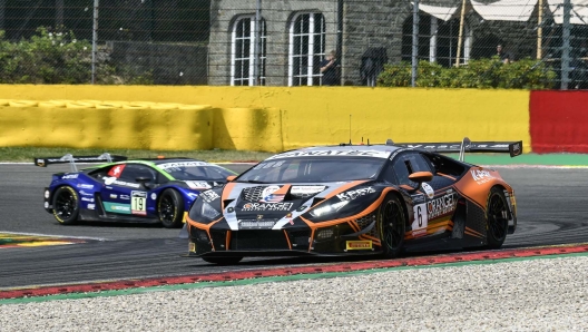 Le Lamborghini Huracn di Caldarelli e Bortolotti alla 24 Ore di Spa 2022