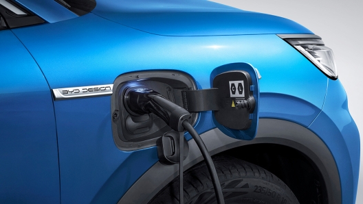 Atto 3  utilizza una batteria da 60,5 kWh per una autonomia di 420 km