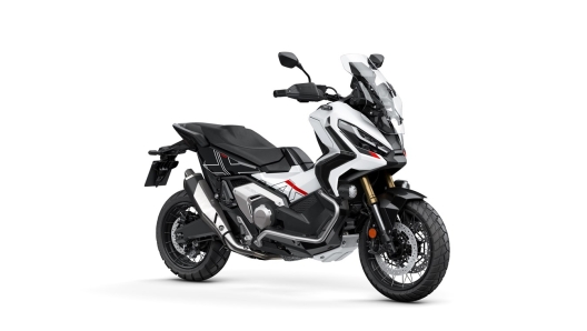 L'Honda X-ADV nella nuova livrea 2023