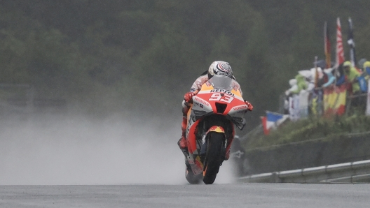 Repsol Honda Team rider Marc Marquez of Spain rides his motorcycle during a MotoGP practice session at the Japanese Grand Prix at the Twin Ring Motegi circuit in Motegi, Tochigi prefecture on September 24, 2022. (Photo by Toshifumi KITAMURA / AFP)