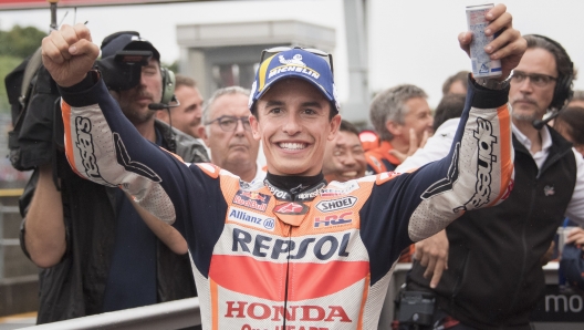 Marc Marquez felice per la pole. Getty