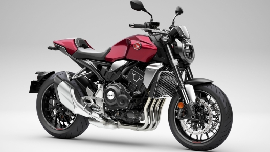 La Honda CB1000R nella nuova colorazione "Bordeaux Red Metallic"