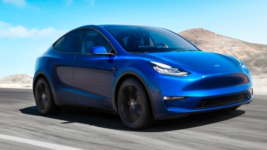 Tesla Model Y è in vendita in Italia a partire da 49.990 euro