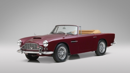 La Aston Martin DB4 Cabriolet Superleggera del 1962