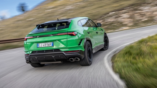 Lamborghini Urus Performante pesa 47 kg in meno della versione "base"