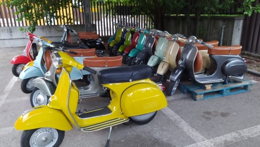 Un carico di Vespa rubate