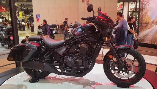 La silhouette della Honda Cmx1100T Rebel a Eicma 2022