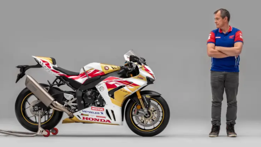 Honda CBR1000RR-R, Fireblade SP, Replica, John McGuinness,  100th TT Start