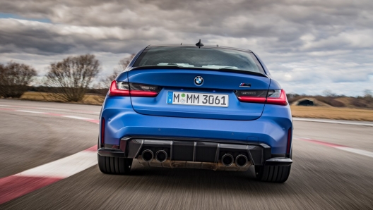 La nuova BMW M3 CS monter lo stesso propulsore della M4 CSL, il sei cilindri S58 da 550 cv