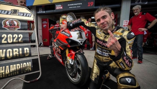 Alvaro Bautista, 38 anni, insieme alla Ducati dopo il trionfo del 2022 (Instagram Alvaro Bautista)