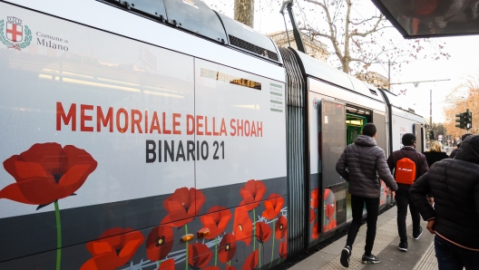 Foto Alessandro Bremec/LaPresse 24-01-2023 Milano, Italia - Cronaca - Il tram della linea 9 dedicato alla Giornata della Memoria. Nella foto: Una vista del tram  January 24, 2023 Milano Italy - News - The tram of line 9 dedicated to Remembrance Day. Pictured: A view of the tram - Foto Alessandro Bremec/LaPresse  24-01-2023 Milano, Italia - Cronaca - Il tram della linea 9 dedicato alla Giornata della Memoria. Nella foto: Una vista del tram    January 24, 2023 Milano Italy - News - The tram of line 9 dedicated to Remembrance Day. Pictured: A view of the tram - fotografo: Alessandro Bremec