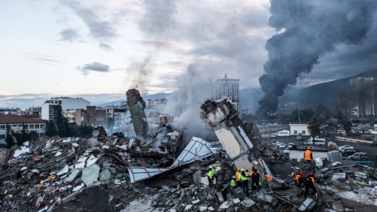 Terremoto in Turchia e Siria, oltre 29mila morti. Salvato bebè di 7 mesi dopo 140 ore