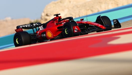 Charles Leclerc in azione in Bahrain. GETTY