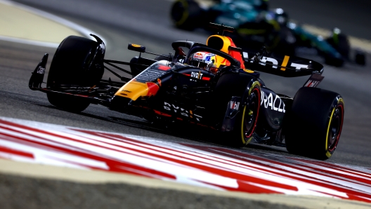 Max Verstappen in azione in Bahrain. GETTY