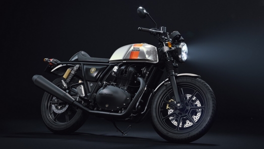 La Continental Gt 650 "Blackout" nella grafica Apex Grey