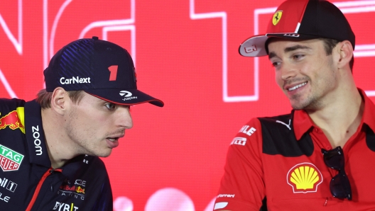 Da sinistra Max Verstappen e Charles Leclerc. AFP